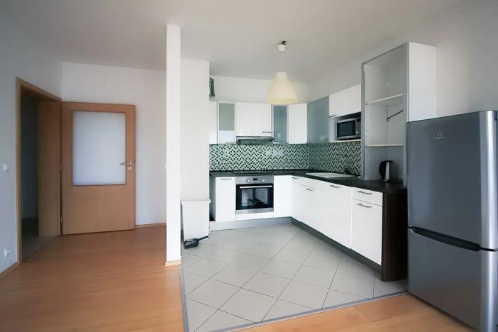 Pronájem bytu 2+kk, Praha - Vysočany, Jana Přibíka, 59 m2