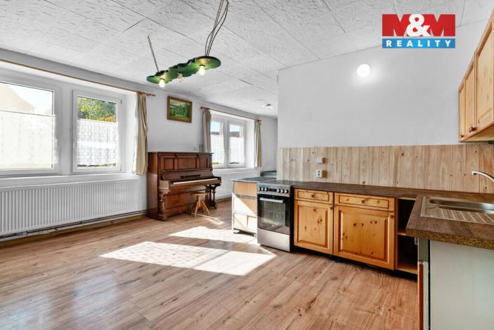 Prodej rodinného domu, Radim, 179 m2