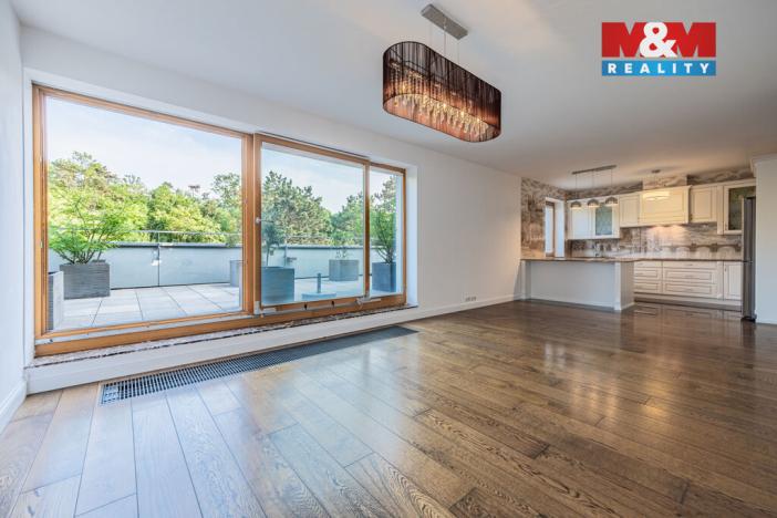 Prodej bytu 5+kk, Praha, Jeseniova, 189 m2