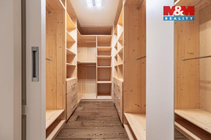 Prodej bytu 5+kk, Praha, Jeseniova, 189 m2