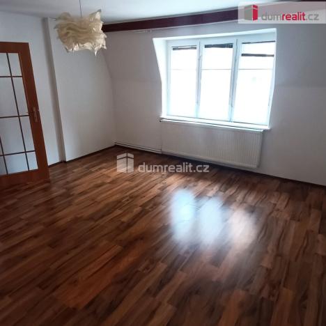 Pronájem bytu 2+1, Děčín - Děčín I-Děčín, Křížová, 80 m2