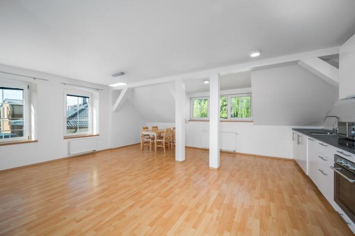 Pronájem bytu 3+kk, Liberec - Liberec XXV-Vesec, Dlouhá, 80 m2