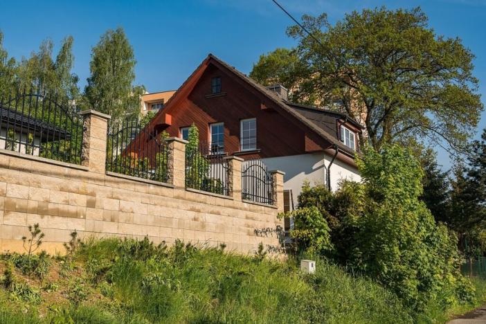 Pronájem bytu 3+kk, Liberec - Liberec XXV-Vesec, Dlouhá, 80 m2