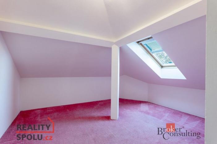 Prodej bytu 4+1, Benešov, Antuškova, 104 m2