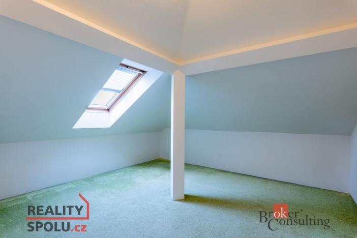 Prodej bytu 4+1, Benešov, Antuškova, 104 m2