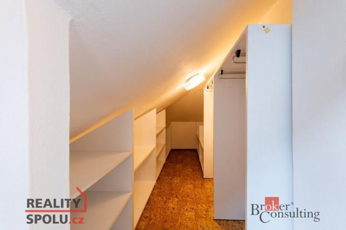 Prodej bytu 4+1, Benešov, Antuškova, 104 m2