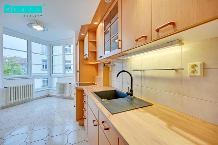 Pronájem bytu 3+1, Olomouc, Bezručova, 119 m2