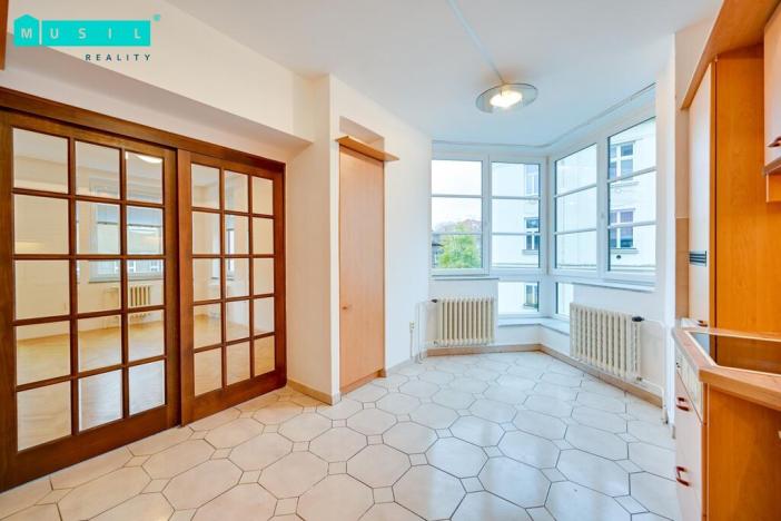 Pronájem bytu 3+1, Olomouc, Bezručova, 119 m2