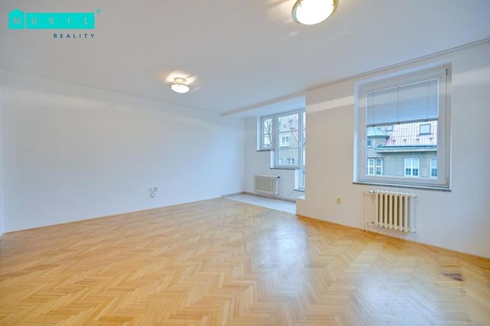 Pronájem bytu 3+1, Olomouc, Bezručova, 119 m2