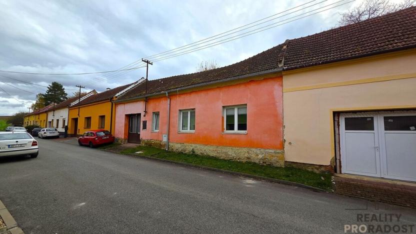 Prodej pozemku pro bydlení, Uhřice, 801 m2