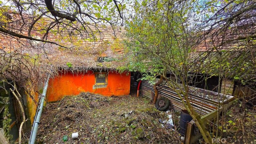 Prodej pozemku pro bydlení, Uhřice, 801 m2