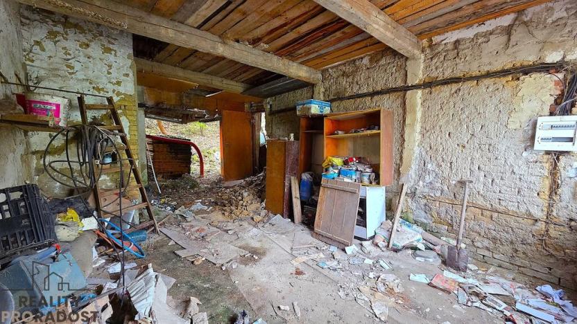 Prodej pozemku pro bydlení, Uhřice, 801 m2