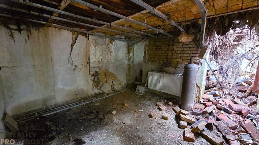 Prodej pozemku pro bydlení, Uhřice, 801 m2