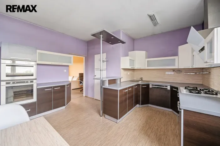 Prodej výrobních prostor, Skorošice, 1220 m2