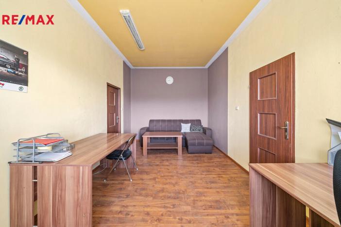 Prodej vícegeneračního domu, Skorošice, 1220 m2