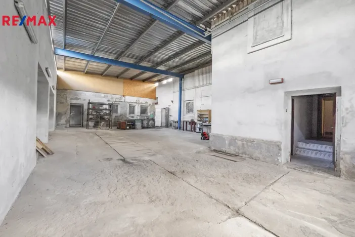 Prodej vícegeneračního domu, Skorošice, 1220 m2