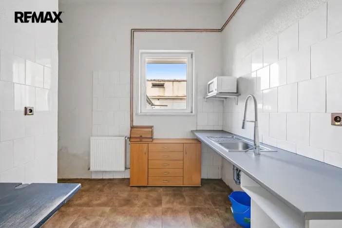 Prodej vícegeneračního domu, Skorošice, 1220 m2