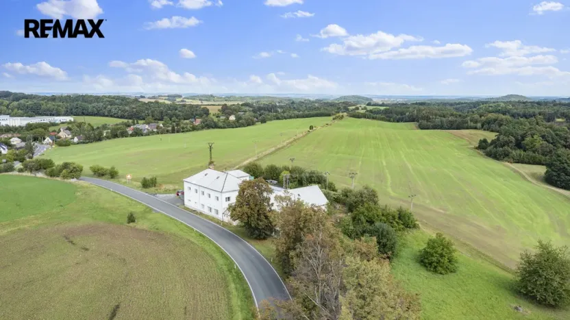 Prodej vícegeneračního domu, Skorošice, 1220 m2