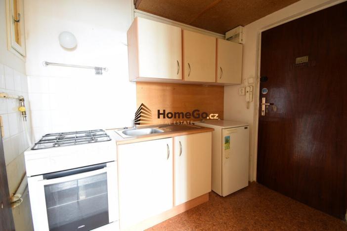 Pronájem bytu 1+kk, Praha - Vršovice, Vršovická, 25 m2