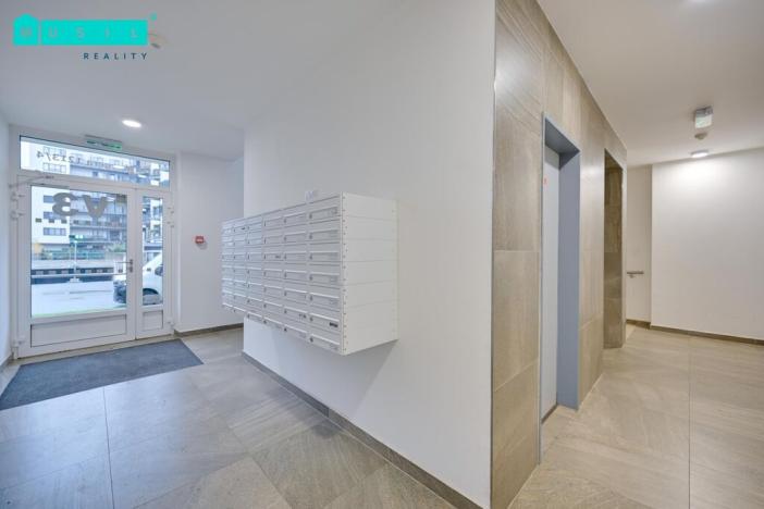 Pronájem bytu 2+kk, Olomouc, Eduarda Hamburgera, 62 m2