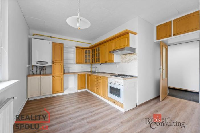 Prodej bytu 2+1, Kosmonosy, Jizerská, 64 m2