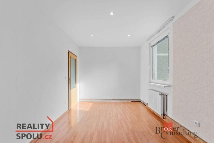 Prodej bytu 2+1, Kosmonosy, Jizerská, 64 m2