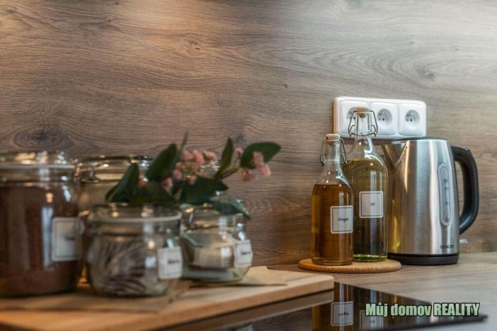 Pronájem bytu 2+kk, Praha - Čimice, Libčická, 55 m2