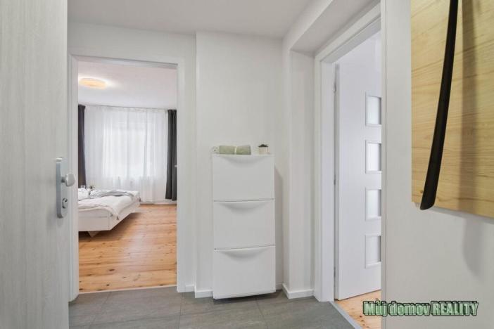 Pronájem bytu 2+kk, Praha - Čimice, Libčická, 55 m2