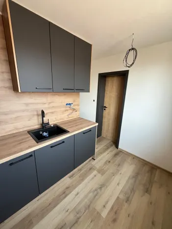 Prodej bytu 3+1, Suchdol nad Lužnicí, sídl. 17. listopadu, 74 m2