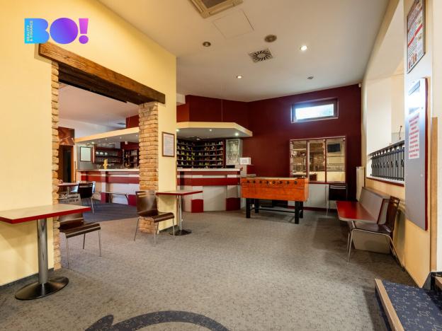 Prodej restaurace, Louny, Husova, 1005 m2