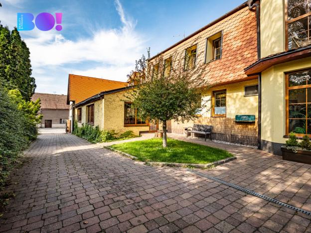 Prodej restaurace, Skuteč, Vítězslava Nováka, 780 m2