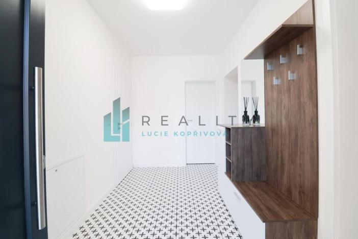 Prodej rodinného domu, Petrov, 229 m2