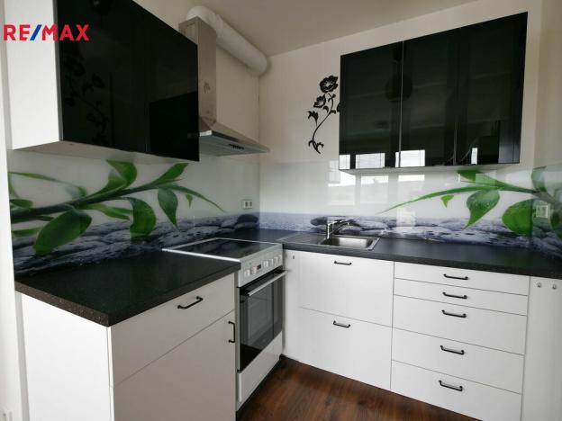 Pronájem bytu 1+kk, Praha - Hostavice, U Hostavického potoka, 43 m2