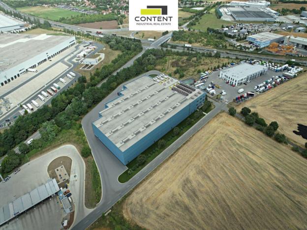 Pronájem výrobních prostor, Kozomín, 3800 m2