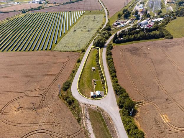 Prodej zahrady, Hradčany, 1928 m2