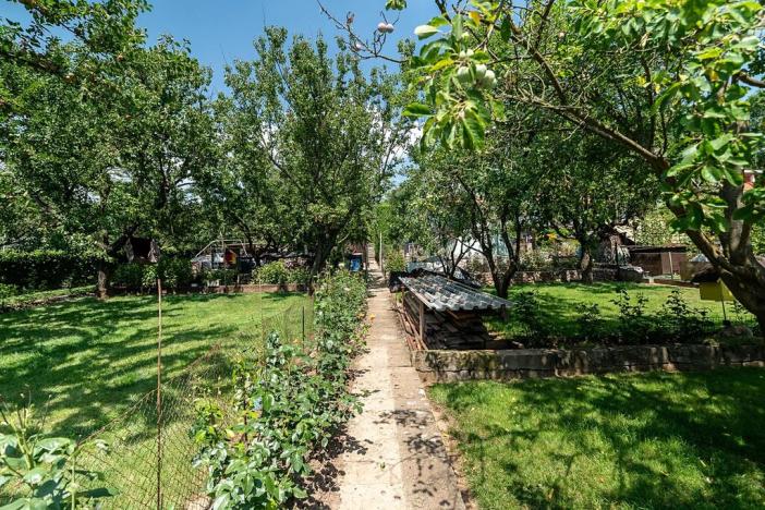 Prodej chaty, Hradčany, 61 m2