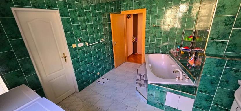 Prodej bytu 3+1, Kadaň, Dvořákova, 118 m2