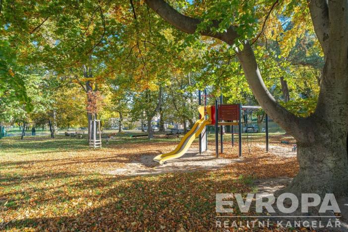 Prodej bytu 2+kk, Praha - Vokovice, Na dlouhém lánu, 49 m2