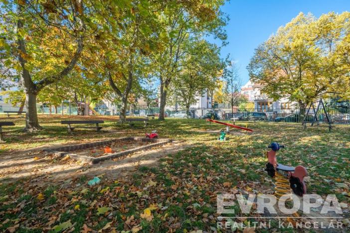 Prodej bytu 2+kk, Praha - Vokovice, Na dlouhém lánu, 49 m2