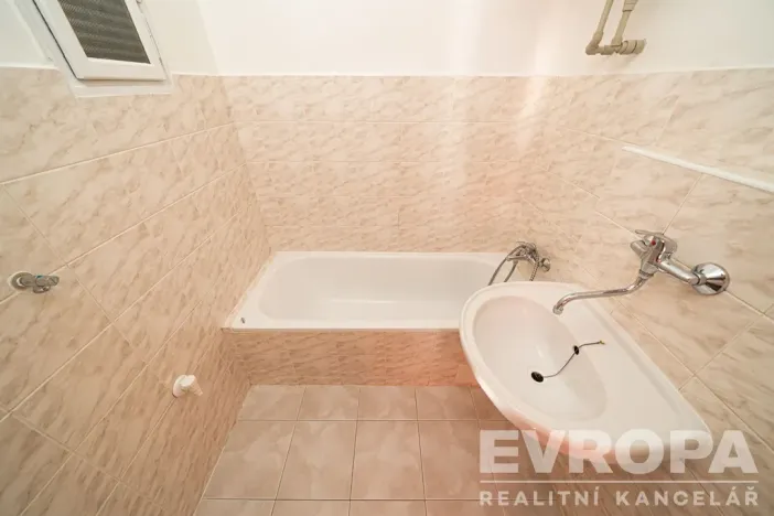 Prodej bytu 2+kk, Praha - Vokovice, Na dlouhém lánu, 49 m2