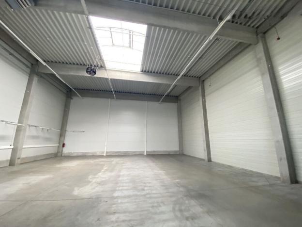 Pronájem skladu, Hradec Králové - Slezské Předměstí, Bratří Štefanů, 864 m2