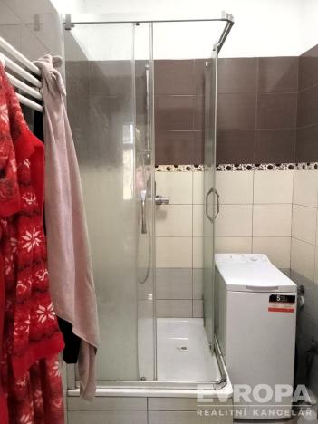 Pronájem bytu 2+kk, Mšeno, Mělnická, 53 m2