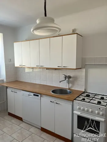 Pronájem bytu 3+1, Pardubice, Jiránkova, 74 m2