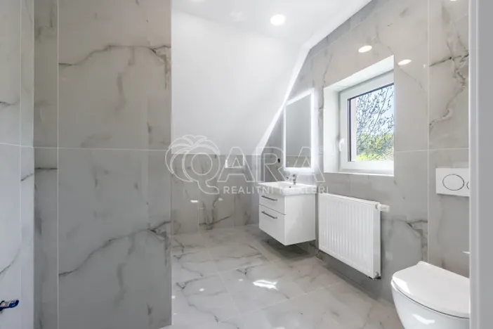 Prodej rodinného domu, Žebrák, Na Pěšině, 325 m2