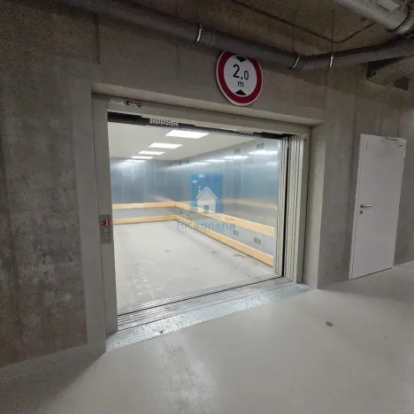 Pronájem bytu 2+kk, Praha, Maroldova, 43 m2