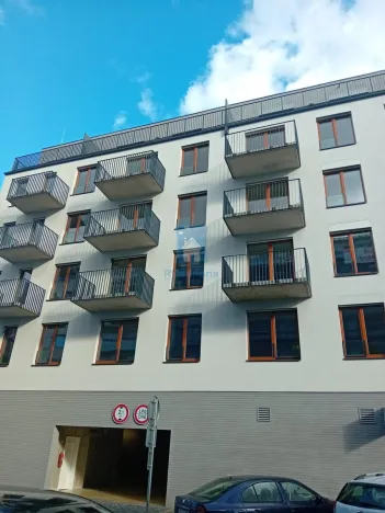 Pronájem bytu 2+kk, Praha, Maroldova, 43 m2