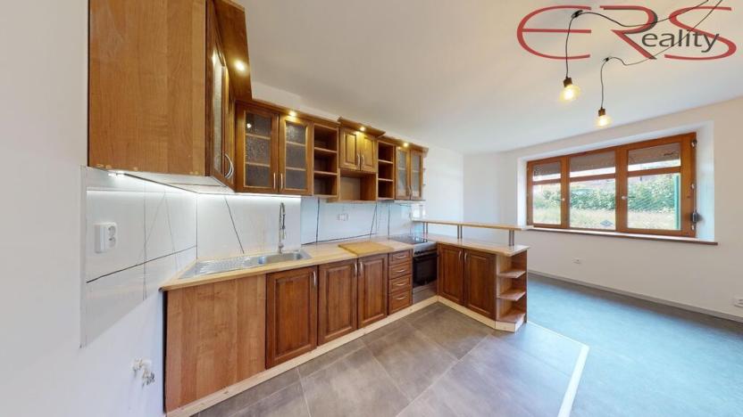 Pronájem bytu 2+kk, Jablonec nad Nisou, U Balvanu, 43 m2