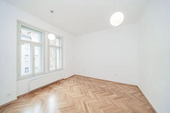 Pronájem bytu 2+kk, Praha - Vinohrady, Balbínova, 60 m2