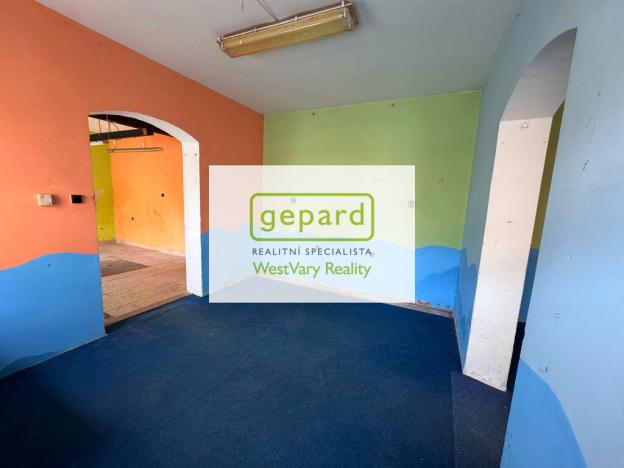 Prodej obchodního prostoru, Karlovy Vary, Závodu míru, 59 m2