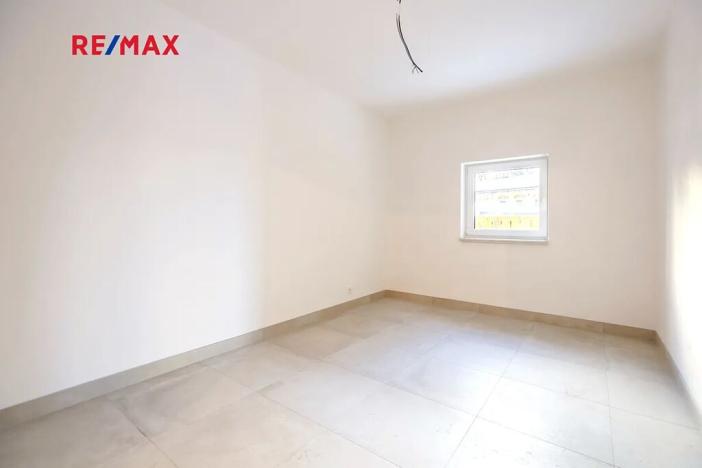 Prodej bytu 2+kk, Svoboda nad Úpou, Nádražní, 54 m2